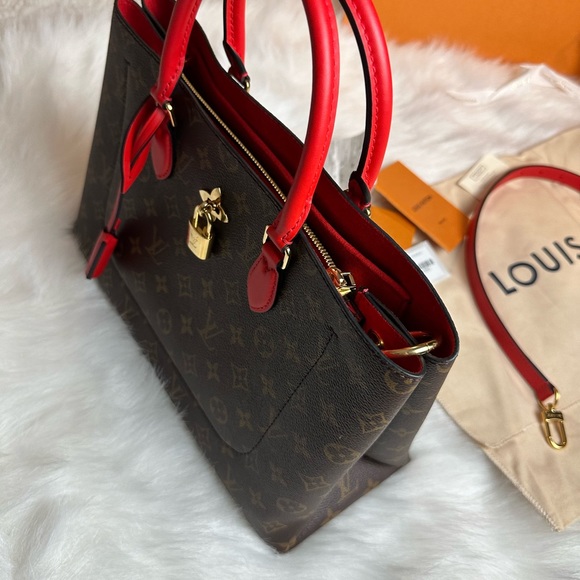 ❤️SOLD IN M❤️Authentic Brand new LOUIS VUITTON Monogram Flower Tote Coquelic 👜 - Picture 16 of 16